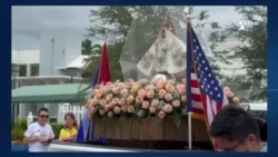 Procesión con la imagen peregrina de la Patrona de Cuba